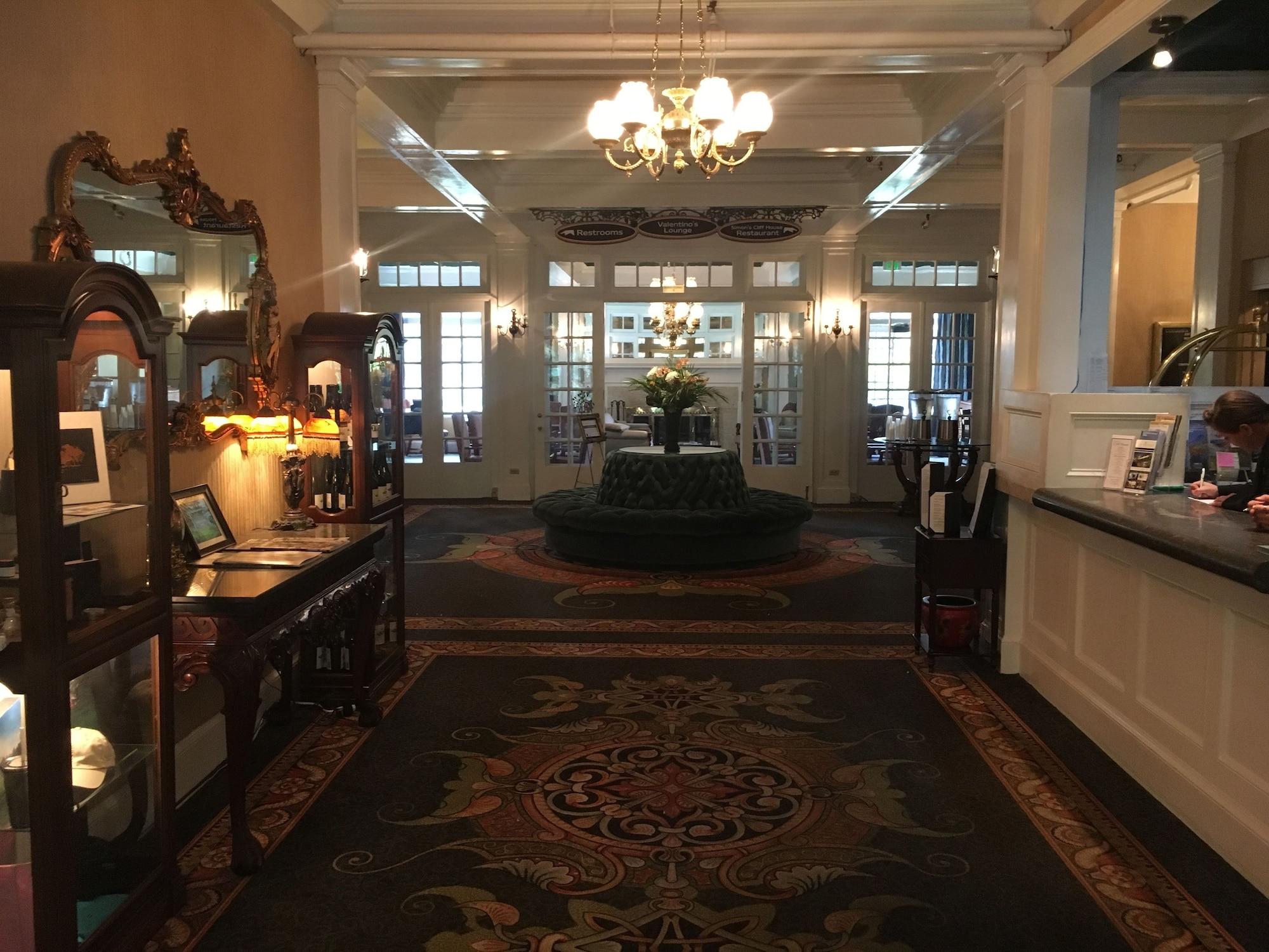 Columbia Gorge Hotel & Spa Худ Ривър Екстериор снимка