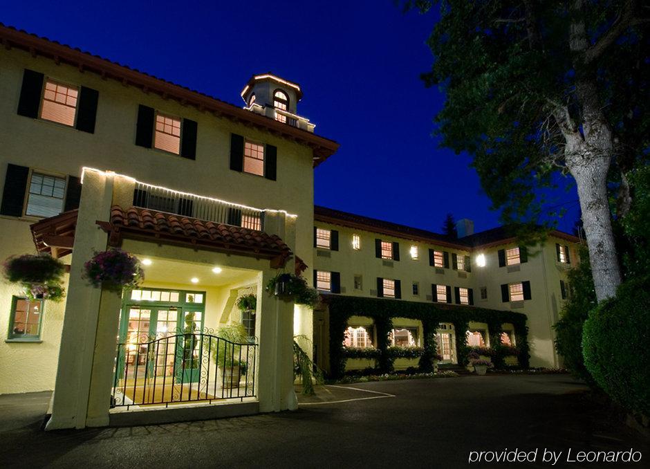 Columbia Gorge Hotel & Spa Худ Ривър Екстериор снимка